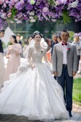 -NaNa婚纱礼服馆