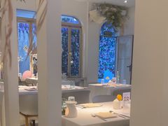 -春树下·树屋花房西餐厅(罍街AS1980店)