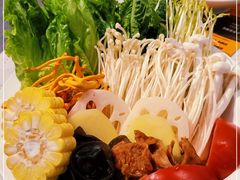 -八珍玉食鸡煲·打边炉(印象城店)