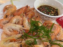 -覃记海鲜美食餐厅