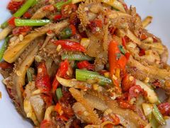 酸萝卜牛肚丝-笨罗卜浏阳菜馆(太平街店)