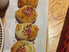 -石榴红了·非遗酥皮烤包子·新疆菜(瑞豪店)