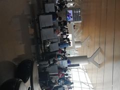 -麦当劳(鄂尔多斯机场店)