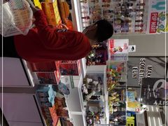 -泡泡玛特POPMART(国金街店)