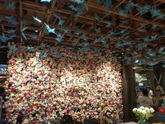 -领鲜活海鲜榴莲自助火锅(东门店)