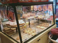 面包甜点陈列柜-味多美蛋糕(潘家园店)