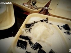 白雪凉粉-满记甜品(日月光二店)