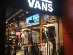-VANS(三里屯太古里店)