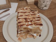 杏仁小方-半勺舒舒生日蛋糕店