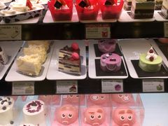 -巴黎贝甜(大宁国际商业广场店)