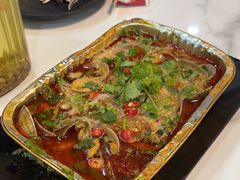-哈尔滨烧烤·山河村铁锅炖(交大店)