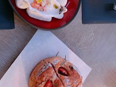 餐前面包-恰餐厅及酒吧CHAR Bar & Grill(北京三里屯洲际店)