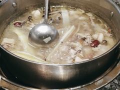 -一席地·本地鸡窝·杭帮鸡火锅(萧山银隆百货店)