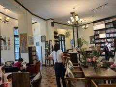 -良友书坊(安徽路店)