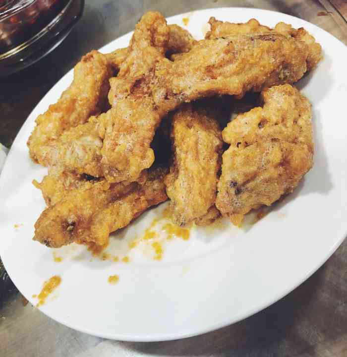 大块头排档-"据说很网红的一家店,6点多提前打电话要了.