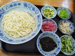 老北京炸酱面-门框胡同百年卤煮(新街口店)