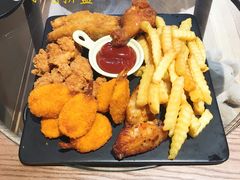 小吃拼盘-瞄一喵猫咖(格力海岸店)