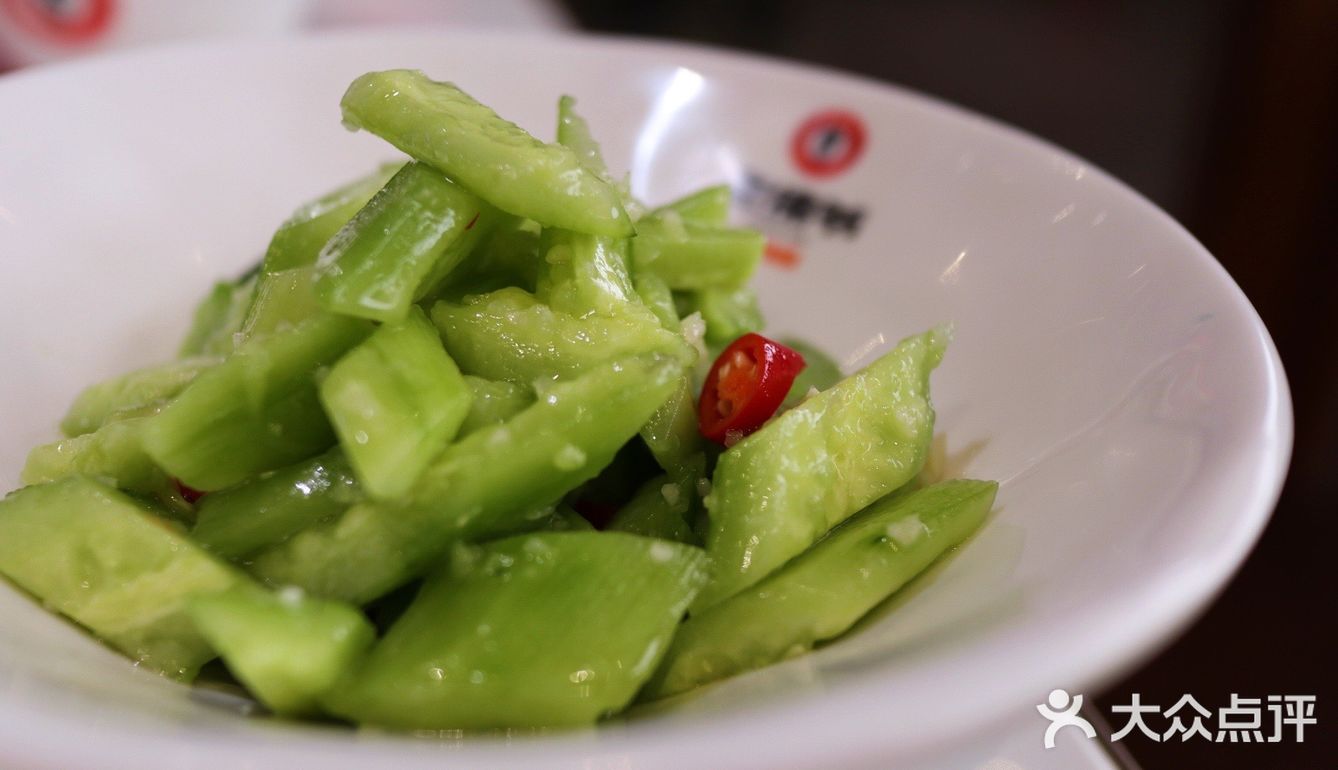 老佛爷作为连锁碳火蛙店亲民度一直不错