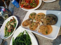 -四川小胡子海鲜(丁村万人海鲜广场店)