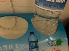 -山明水秀大饭店