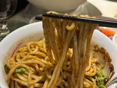 老北京炸酱面-京味斋·北京烤鸭(北京南站洋桥店)