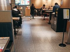 -麦当劳(徐汇漕溪北路百脑汇店)