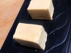 娜帕里勇-大巴扎的姑娘(荣盛时代广场店)