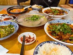 -杨三孃跷脚牛肉(美洲花园店)