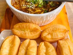 小油条配酸辣汤-味莊·青岛菜(云霄路店)