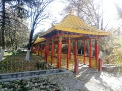 -罗布林卡