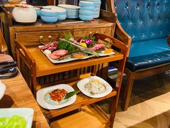 -明洞阿姨·韩式酱蟹烤肉·创意料理(三元桥店)