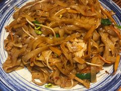 -蚝美人·生蚝海鲜烧烤(茶花园店)