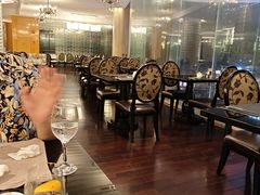 -圣丰索菲特·2 On 988 Café 自助餐厅