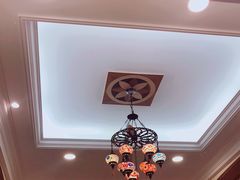 -清真·玛丽亚新疆菜主题餐厅(浙江中路店)