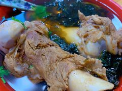 棒子骨-老谢野馄饨(延安路店)