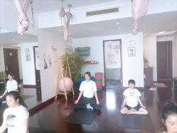 -Yvon yoga 瑜伽·精准体态管理中心