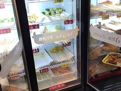 -牛小嫩串串火锅(老国贸总店)
