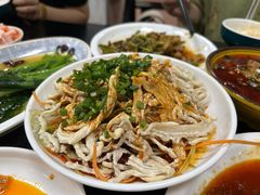 -曾氏肥肠馆(凯瑞雅居店)