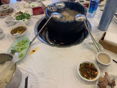 -鲁朗纳麦石锅鸡庄园
