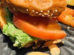 -Let'sBURGERplus·非常创意汉堡(三里屯店)