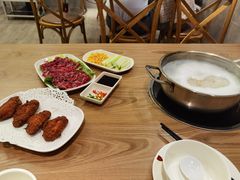 -吉友粥底火锅(方斜路店)