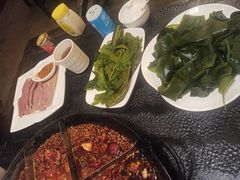 -仁虎老火锅(黄泥磅店)