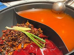 -旧街市鲜货老火锅(大光路店)