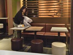 -麦当劳(中山公园龙之梦店)