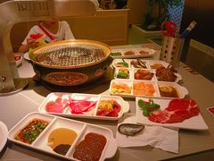 -山焱·炭火自助烤肉(周浦万达店)