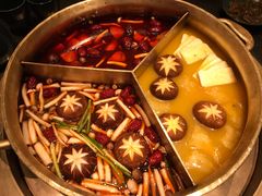 -湊湊火锅·茶憩(打浦桥日月光店)