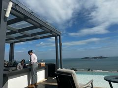 -瑰丽酒店·海吧·天际下午茶·现场DJ·天台酒吧