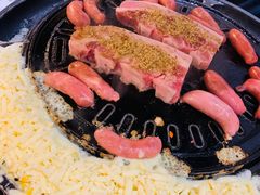 -胡悦里韩式烤肉(芝罘万达广场店)