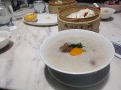 -香港百合居(LCM置汇旭辉广场店)
