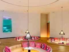 -涨巢·潮玩水疗局